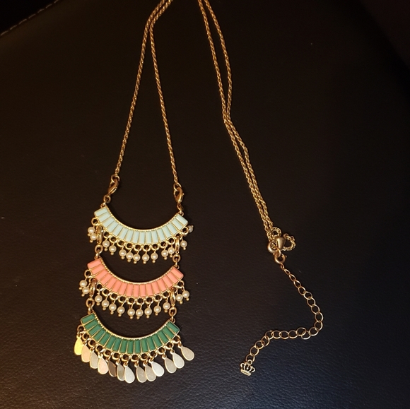 Reversible Fiesta Gold Necklace Premier Designs - Picture 8 of 9